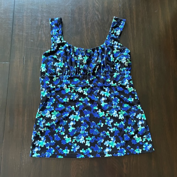 Ann Taylor Black/Royal Blue/Blue/Mint Green/White Splotchy Floral Print Tank Top - Picture 6 of 14